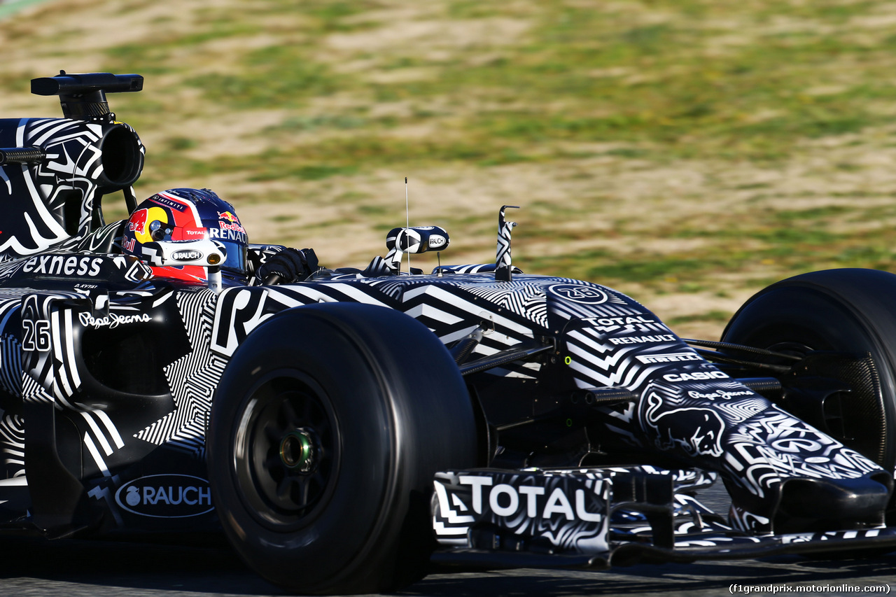 TEST F1 BARCELLONA 22 FEBBRAIO, Daniil Kvyat (RUS) Red Bull Racing RB11.
22.02.2015.