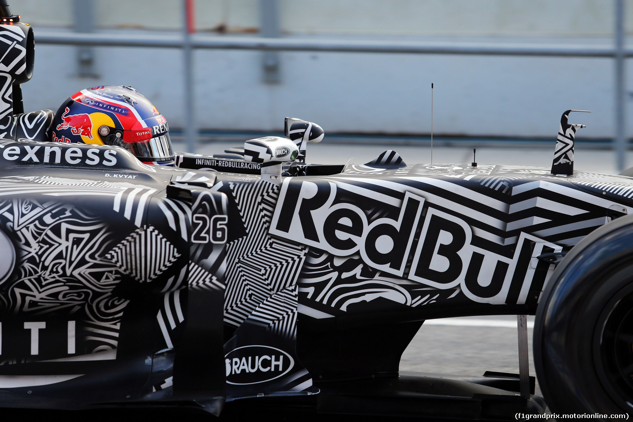 TEST F1 BARCELLONA 26 FEBBRAIO, Daniil Kvyat (RUS) Red Bull Racing RB11.
26.02.2015.