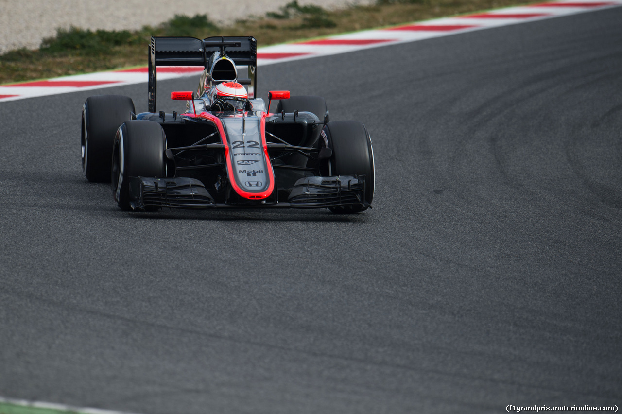 TEST F1 BARCELLONA 26 FEBBRAIO, Jenson Button (GBR) McLaren MP4-30.
26.02.2015.