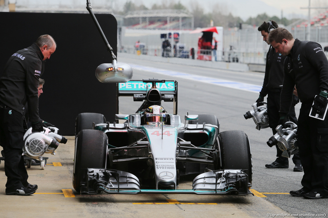 TEST F1 BARCELLONA 26 FEBBRAIO, Lewis Hamilton (GBR) Mercedes AMG F1 W06.
26.02.2015.