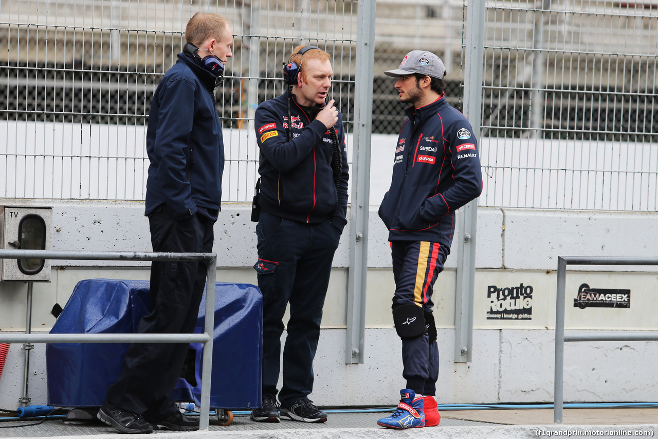 TEST F1 BARCELLONA 26 FEBBRAIO, Carlos Sainz Jr (ESP) Scuderia Toro Rosso (Right).
26.02.2015.