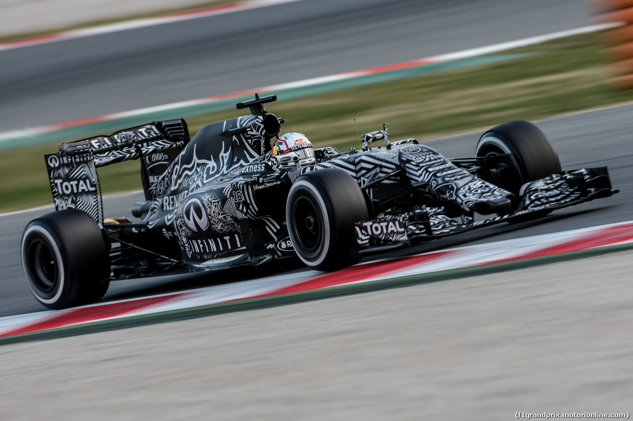 TEST F1 BARCELLONA 26 FEBBRAIO, Daniil Kvyat (RUS) Red Bull Racing RB11.
26.02.2015.