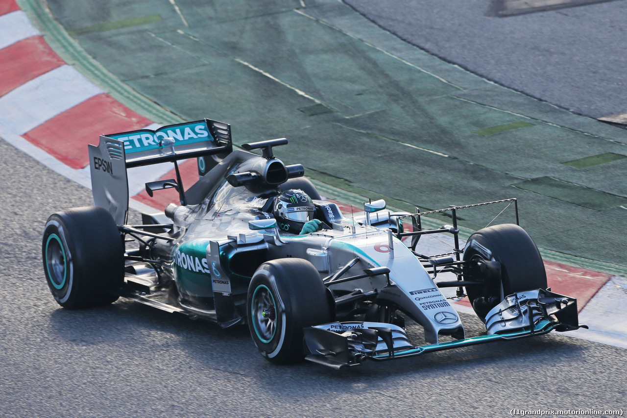 TEST F1 BARCELLONA 27 FEBBRAIO, Nico Rosberg (GER) Mercedes AMG F1 W06 running sensor equipment.
27.02.2015.