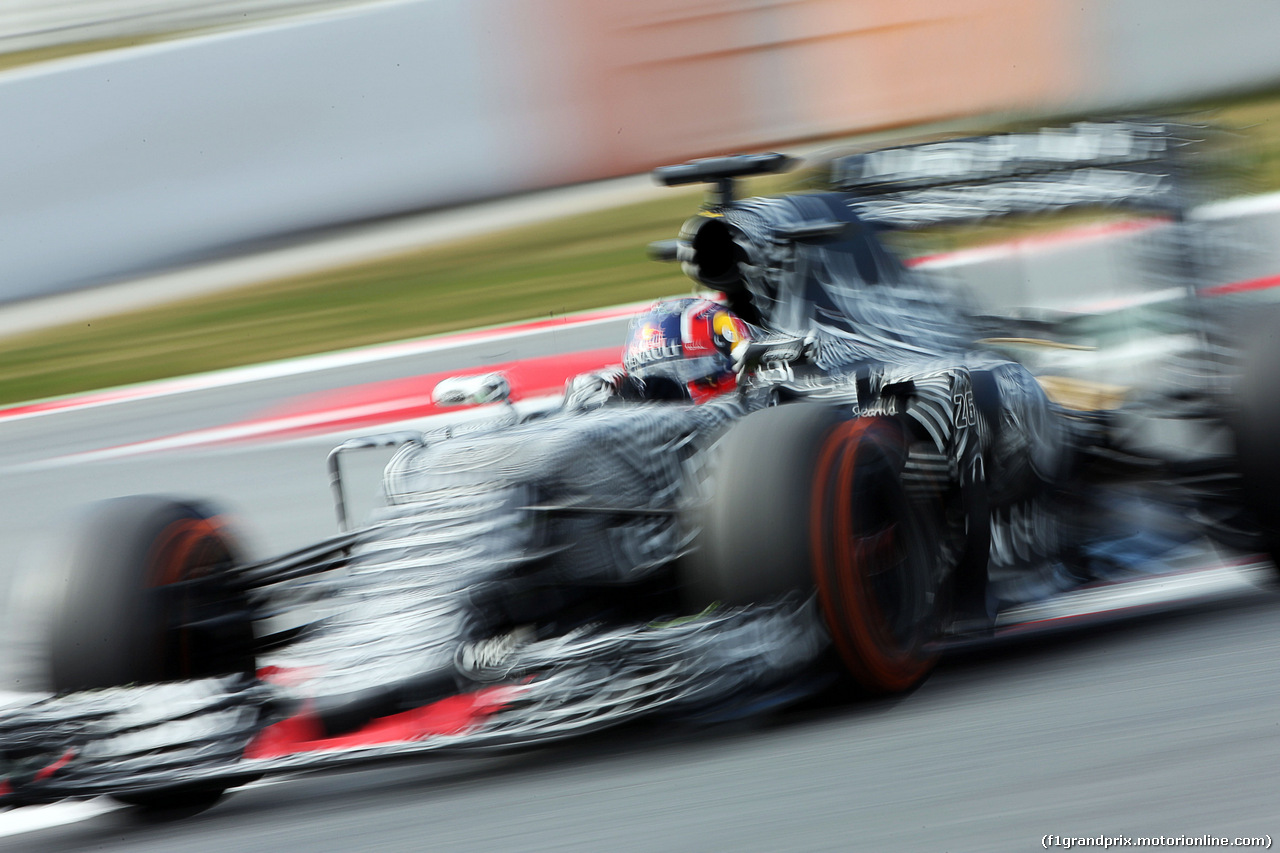 TEST F1 BARCELLONA 27 FEBBRAIO, Daniil Kvyat (RUS) Red Bull Racing RB11.
27.02.2015.