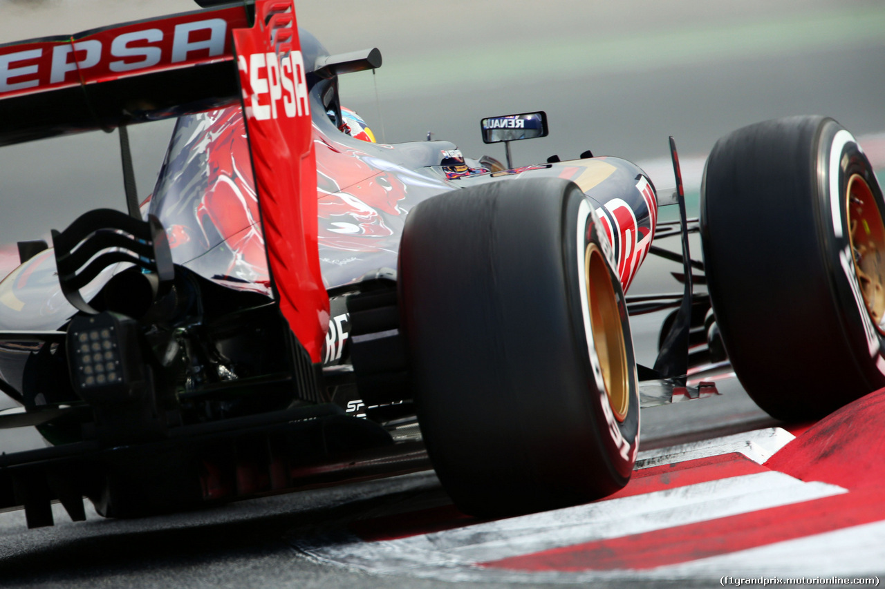 TEST F1 BARCELLONA 27 FEBBRAIO, Max Verstappen (NLD) Scuderia Toro Rosso STR10.
27.02.2015.