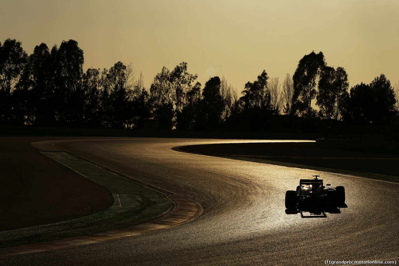 TEST F1 BARCELLONA 27 FEBBRAIO, Low light action.
27.02.2015.