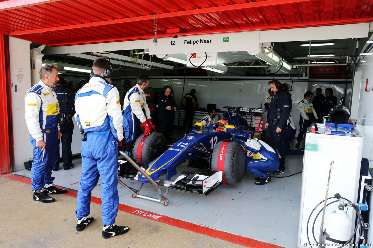 TEST F1 BARCELLONA 27 FEBBRAIO, Felipe Nasr (BRA) Sauber C34.
27.02.2015.