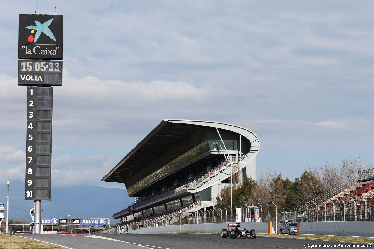 TEST F1 BARCELLONA 27 FEBBRAIO, Max Verstappen (NLD) Scuderia Toro Rosso STR10.
27.02.2015.