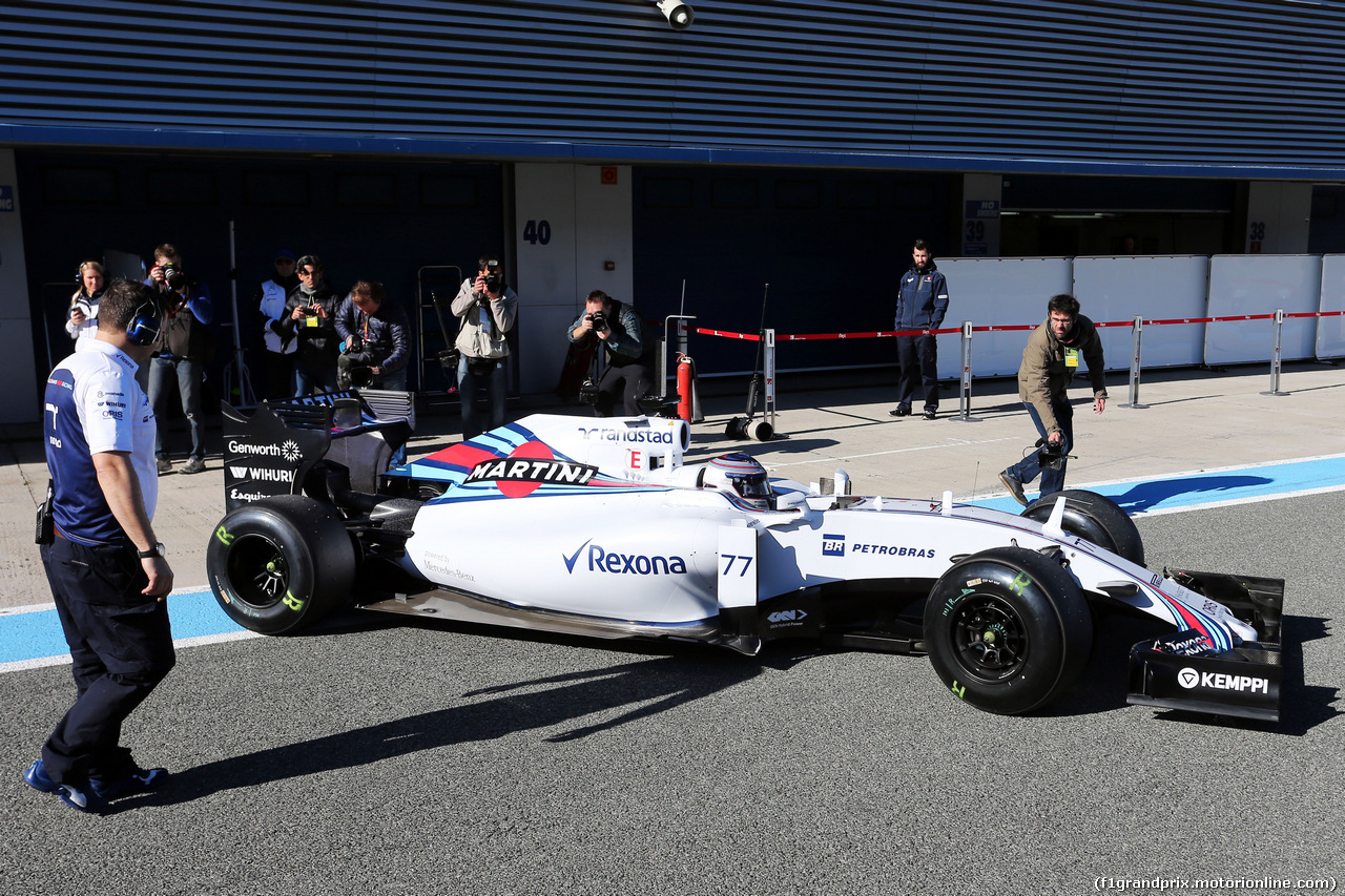 TEST F1 JEREZ 1 FEBBRAIO, Valtteri Bottas (FIN) Williams FW37 in the pits.
01.02.2015.