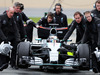 TEST F1 JEREZ 2 FEBBRAIO, Lewis Hamilton (GBR) Mercedes AMG F1 W06 is pushed down the pit lane by meccanici after he stopped.
02.02.2015. Formula One Testing, Day Two, Jerez, Spain.
- www.xpbimages.com, EMail: requests@xpbimages.com - copy of publication required for printed pictures. Every used picture is fee-liable. © Copyright: Moy / XPB Images