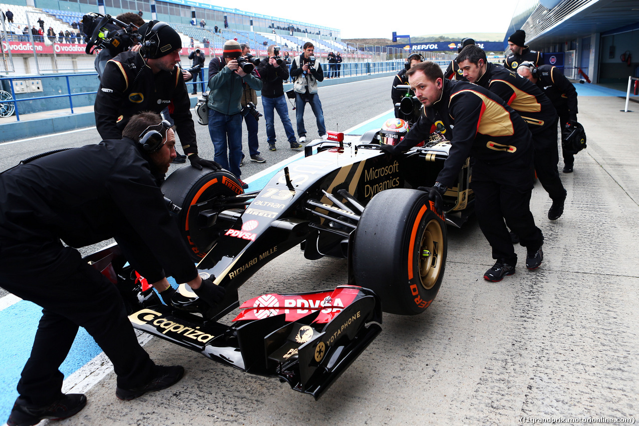 TEST F1 JEREZ 2 FEBBRAIO, Pastor Maldonado (VEN) Lotus F1 E23.
02.02.2015.