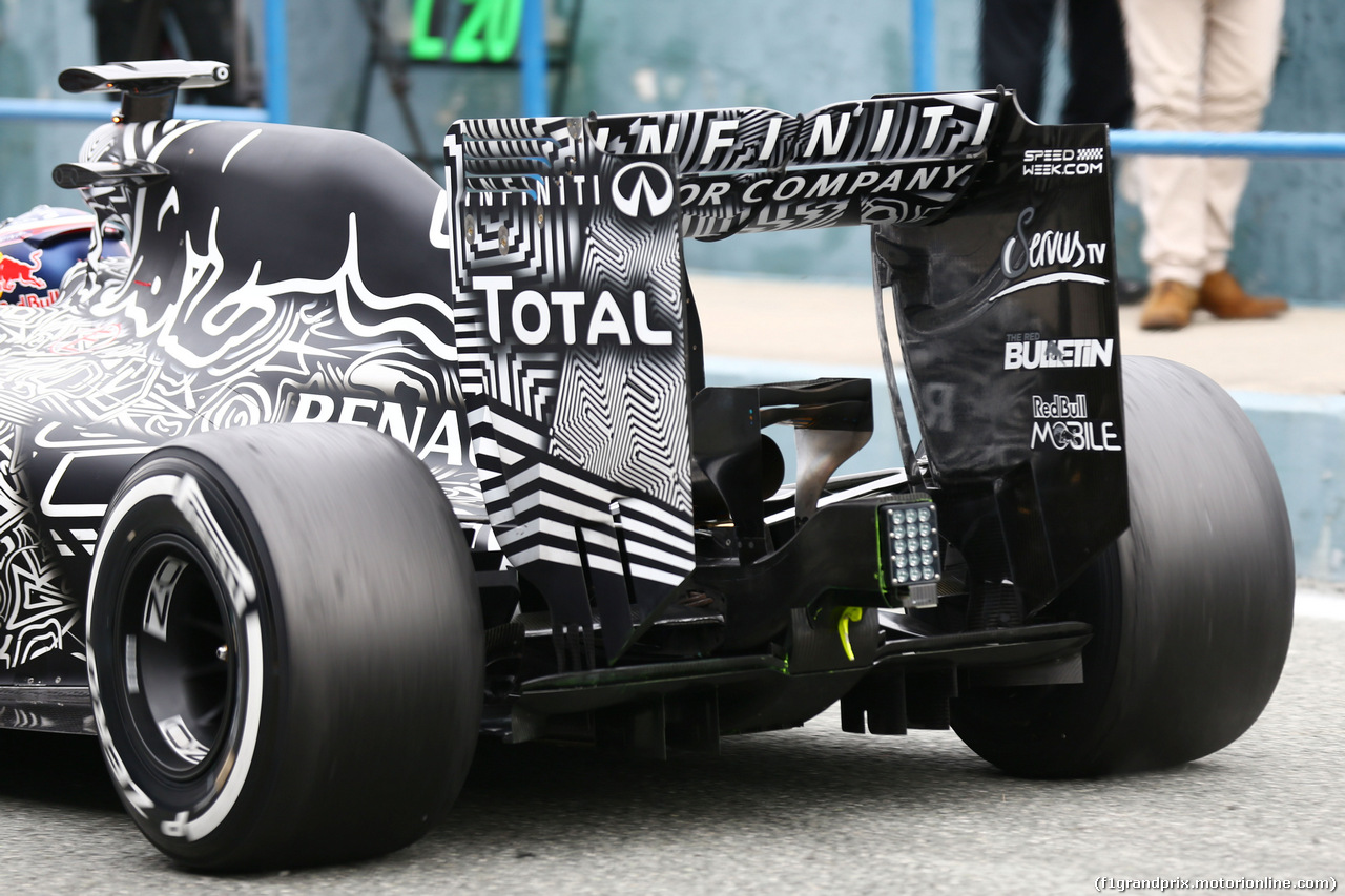 TEST F1 JEREZ 2 FEBBRAIO, Red Bull Racing RB11 rear wing detail.
02.02.2015.