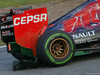 TEST F1 JEREZ 3 FEBBRAIO, Carlos Sainz Jr (ESP) Scuderia Toro Rosso STR10 running flow-vis paint on the rear wing e some plastic dragging underneath the car.
03.02.2015.