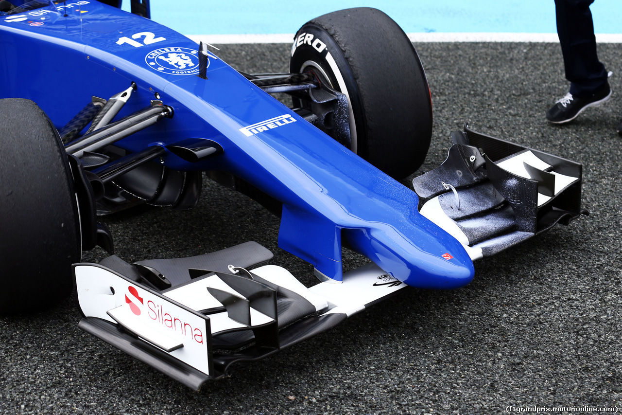 TEST F1 JEREZ 3 FEBBRAIO, Sauber C34 front wing.
03.02.2015.