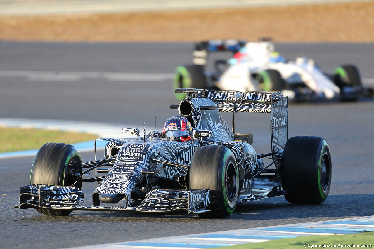 TEST F1 JEREZ 4 FEBBRAIO, Daniil Kvyat (RUS) Red Bull Racing RB11.
04.02.2015.