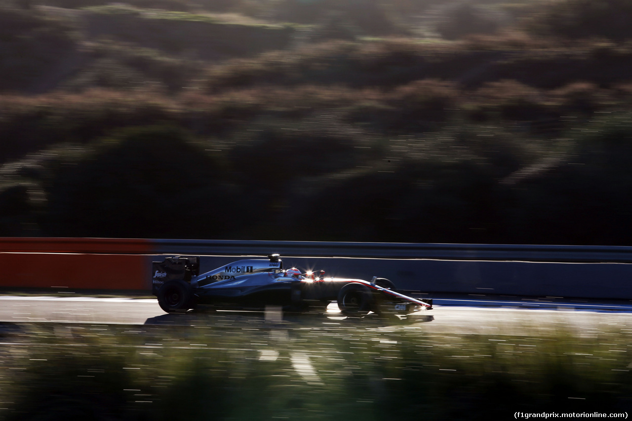 TEST F1 JEREZ 4 FEBBRAIO, Jenson Button (GBR) McLaren MP4-30.
04.02.2015.