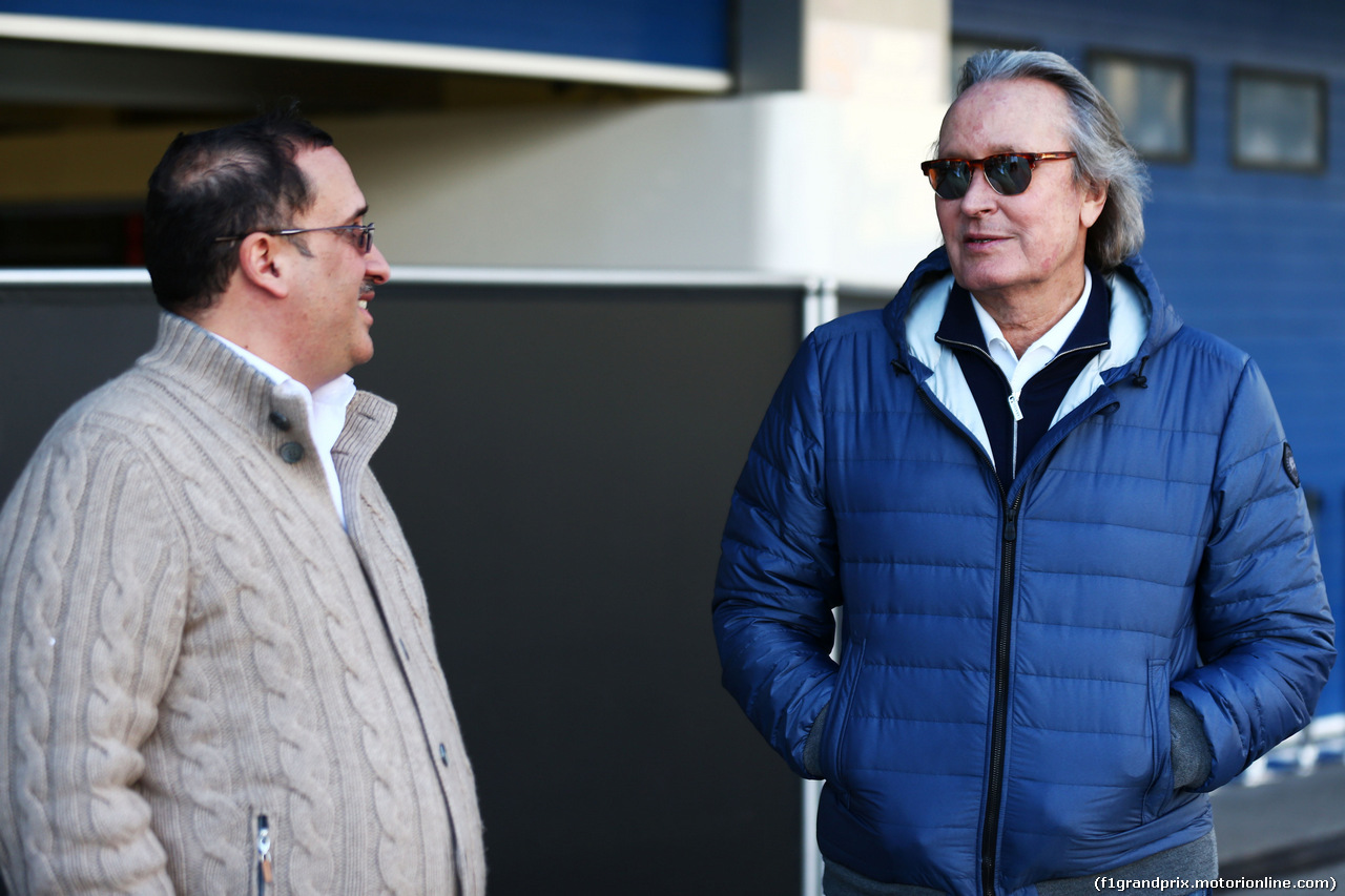 TEST F1 JEREZ 4 FEBBRAIO, (L to R): Sheikh Mohammed bin Essa Al Khalifa (BRN) CEO of the Bahrain Economic Development Board e McLaren Shareholder with Manseur Ojeh, McLaren shareholder.
04.02.2015.