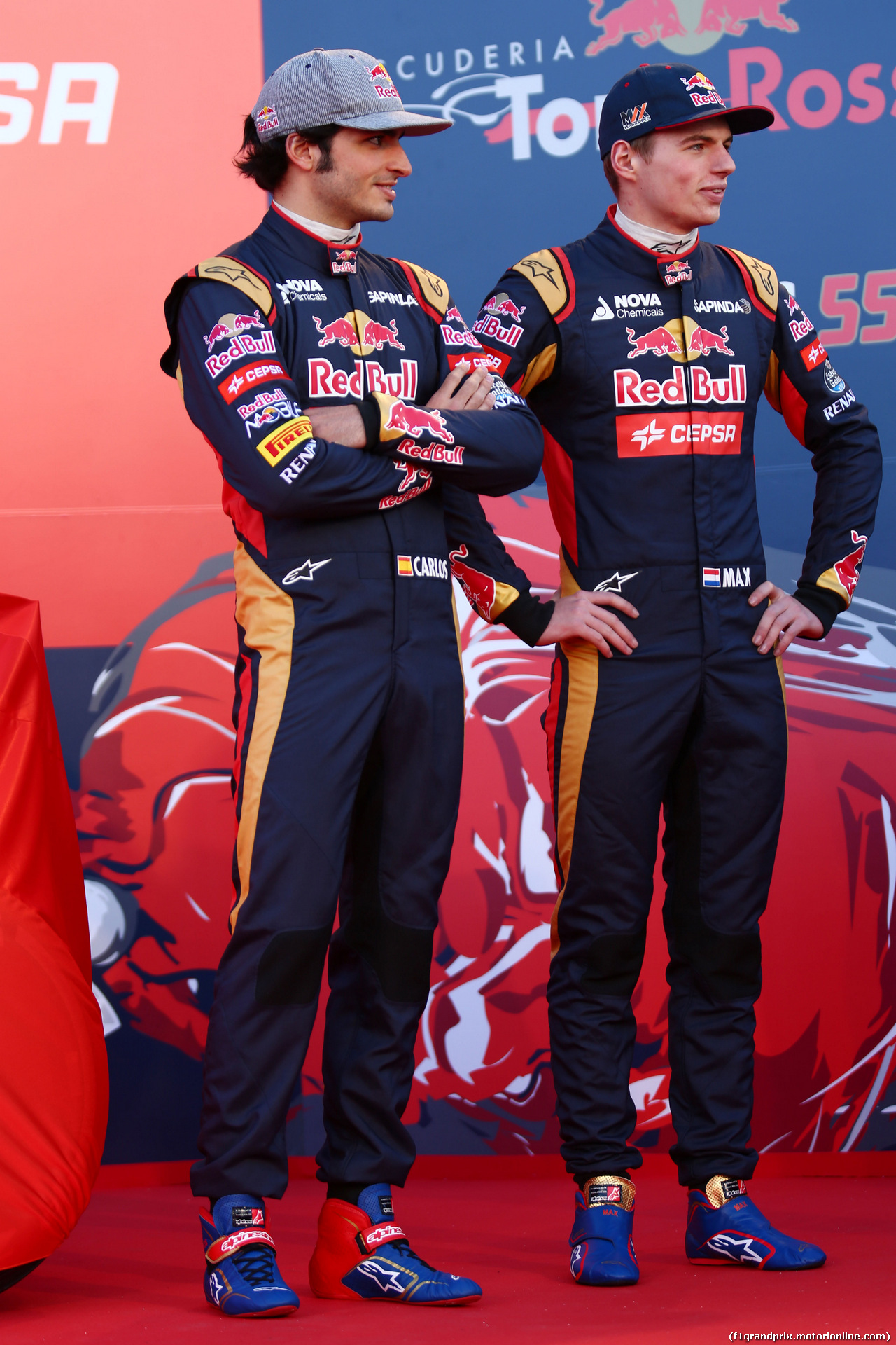 TORO ROSSO STR10, (L to R): Carlos Sainz Jr (ESP) Scuderia Toro Rosso with team mate Max Verstappen (NLD) Scuderia Toro Rosso.
31.01.2015.