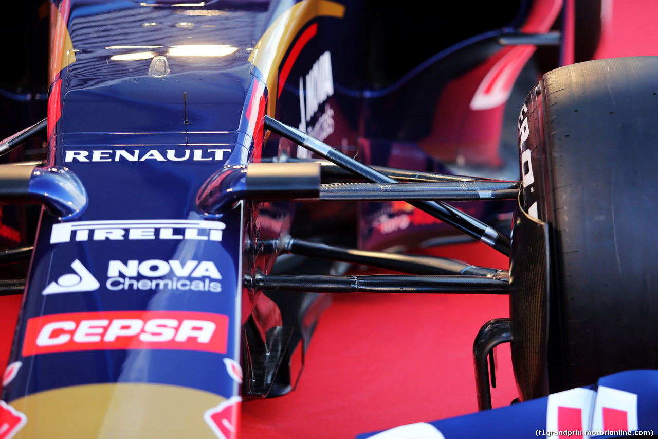 TORO ROSSO STR10