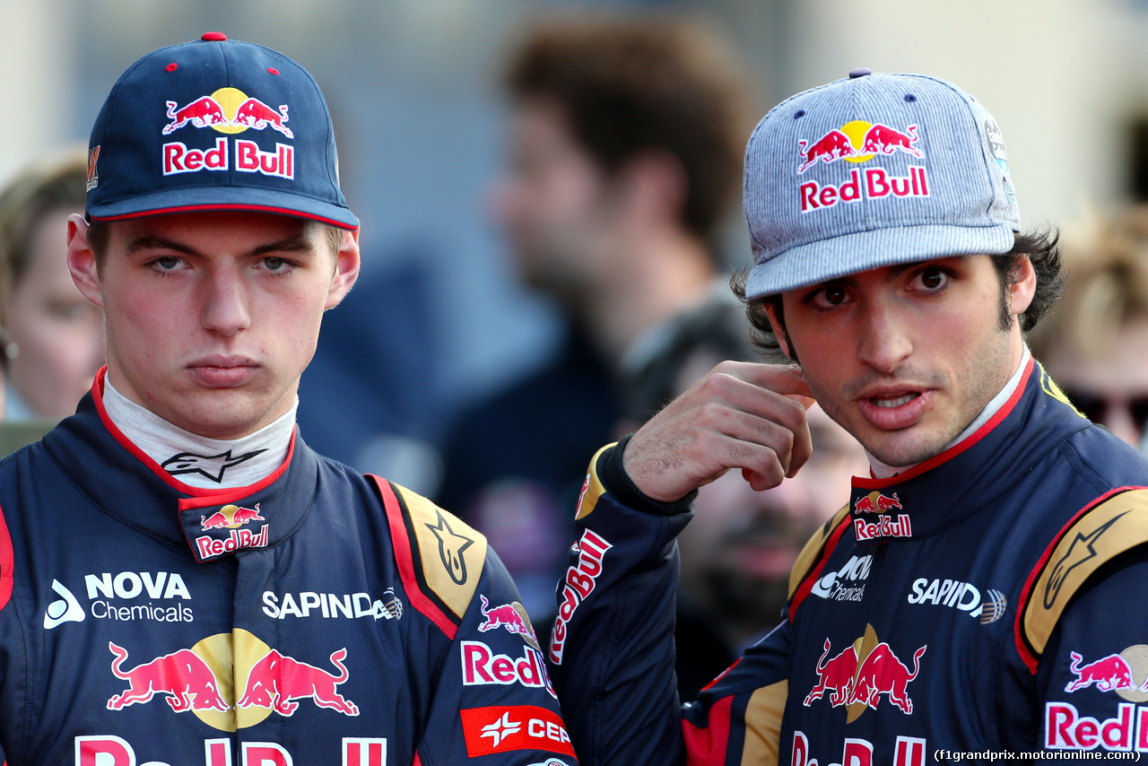 TORO ROSSO STR10, Max Verstappen (NL), Scuderia Toro Rosso e Carlos Sainz (ESP), Scuderia Toro Rosso
31.01.2015.