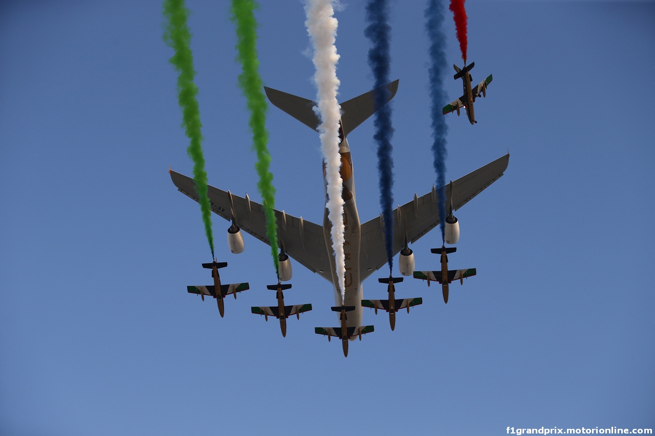 GP ABU DHABI, 27.11.2016 - Gara, Air display