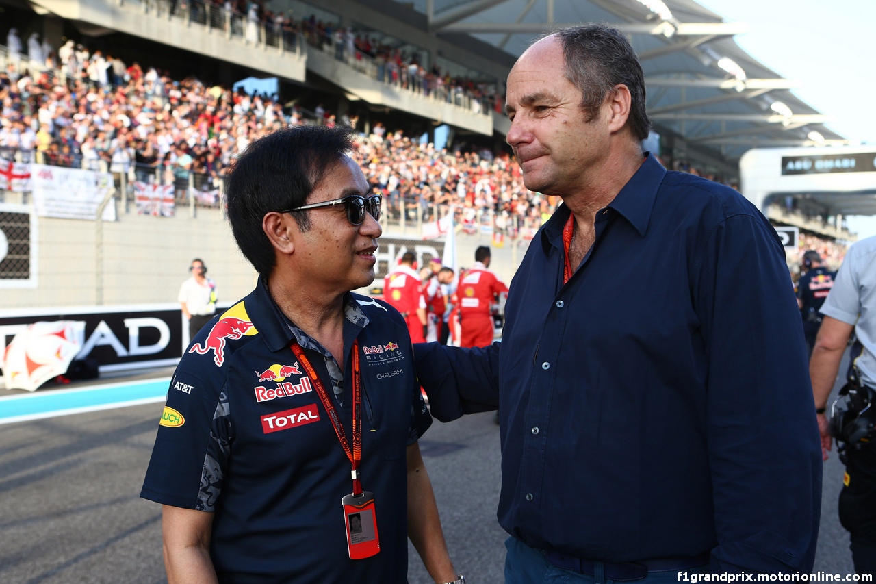 GP ABU DHABI, 27.11.2016 - Gara, Chalerm Yoovidhya, Red Bull Racing e Gerard Berger (AUT)