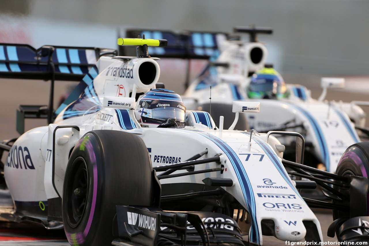 GP ABU DHABI, 27.11.2016 - Gara, Valtteri Bottas (FIN) Williams FW38 e Felipe Massa (BRA) Williams FW38