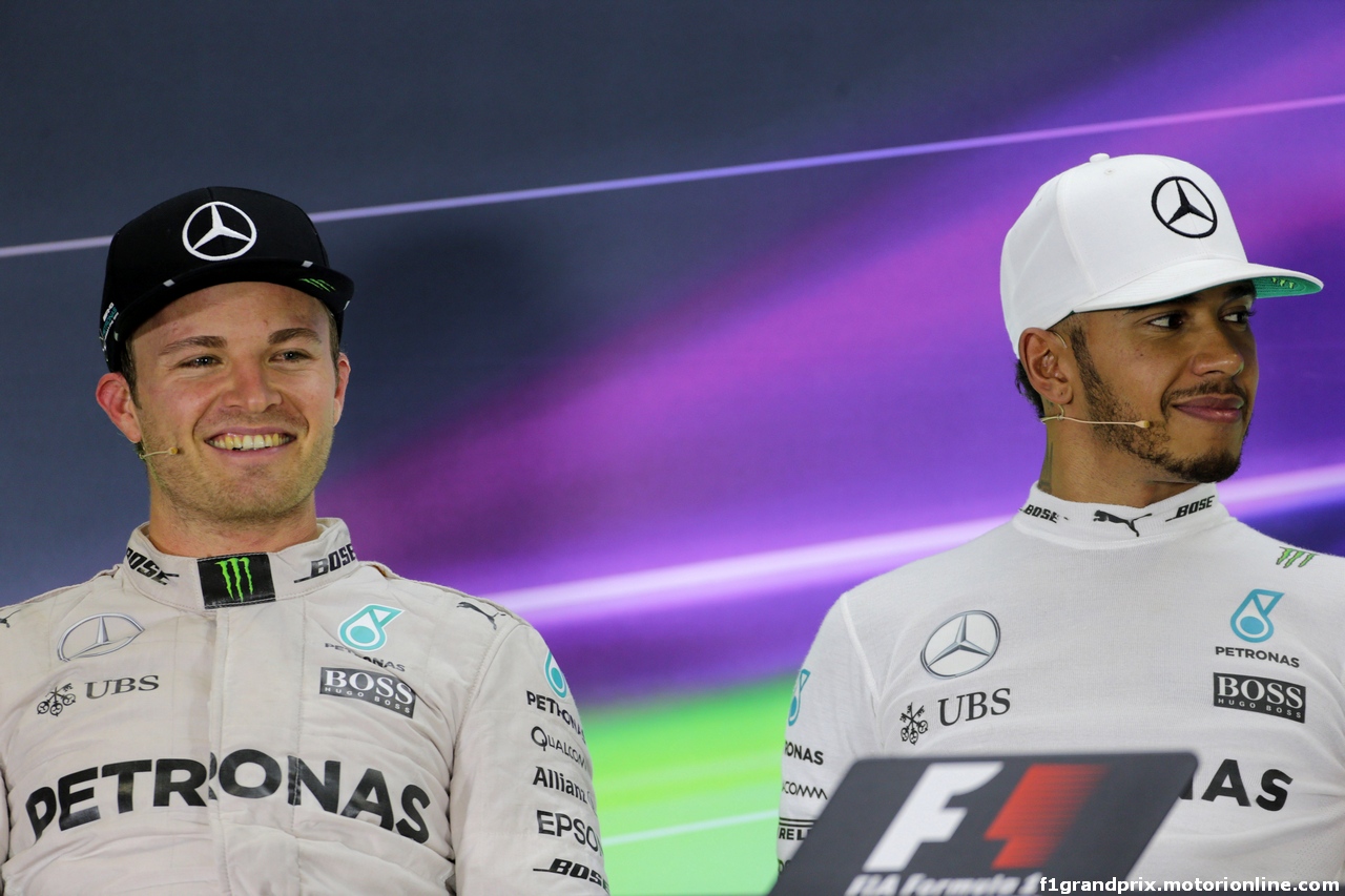 GP ABU DHABI, 27.11.2016 - Gara, Conferenza Stampa, Nico Rosberg (GER) Mercedes AMG F1 W07 Hybrid e Lewis Hamilton (GBR) Mercedes AMG F1 W07 Hybrid
