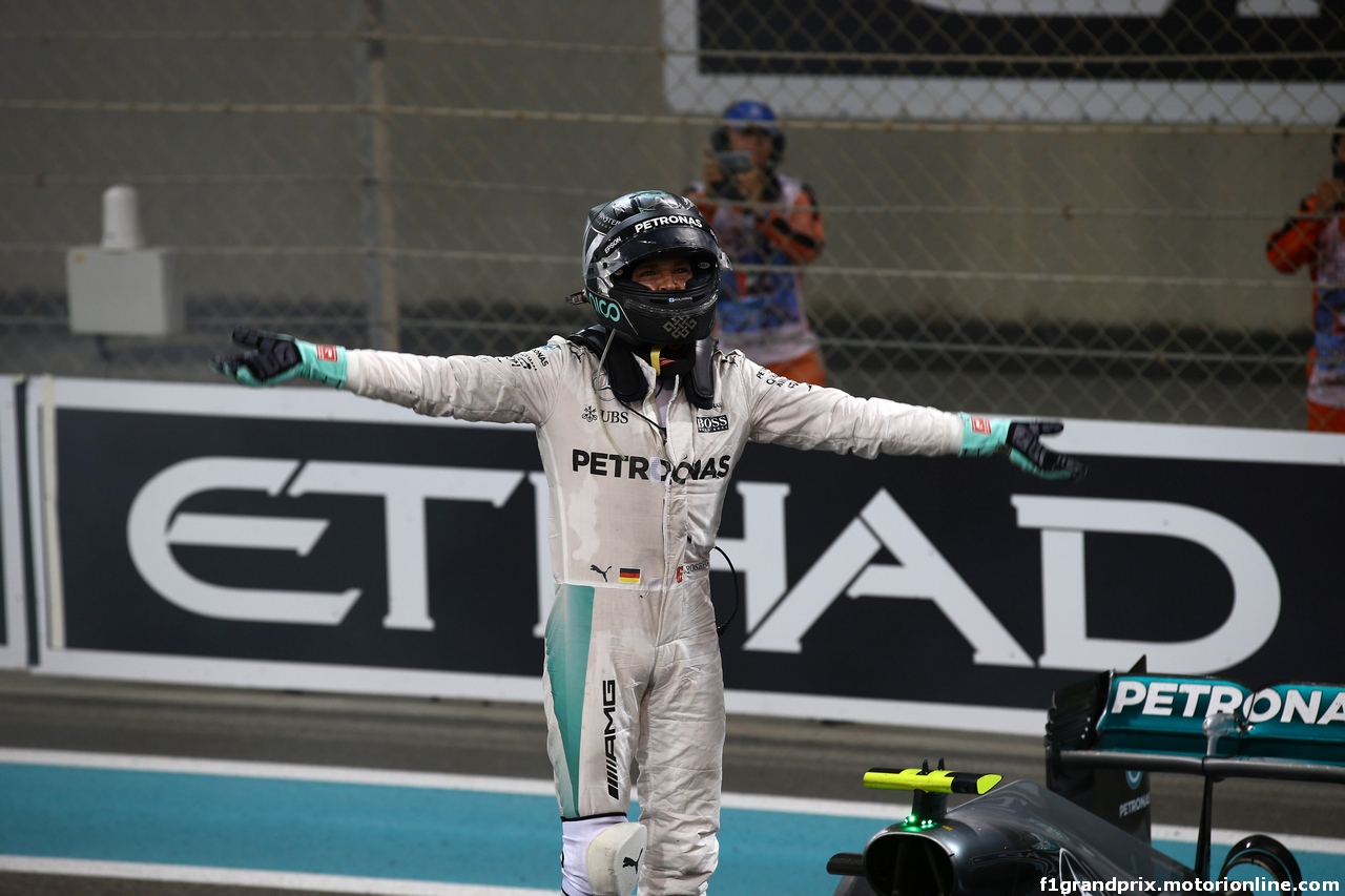 GP ABU DHABI, 27.11.2016 - Gara, 2nd place Nico Rosberg (GER) Mercedes AMG F1 W07 Hybrid e Champion 2016