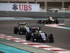 GP ABU DHABI, 27.11.2016 - Gara, Nico Hulkenberg (GER) Sahara Force India F1 VJM09 davanti a Sergio Perez (MEX) Sahara Force India F1 VJM09