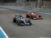 GP ABU DHABI, 27.11.2016 - Gara, Lewis Hamilton (GBR) Mercedes AMG F1 W07 Hybrid e Sebastian Vettel (GER) Ferrari SF16-H