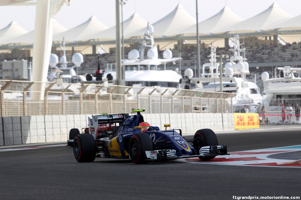GP ABU DHABI, 26.11.2016 - Prove Libere 3, Felipe Nasr (BRA) Sauber C34