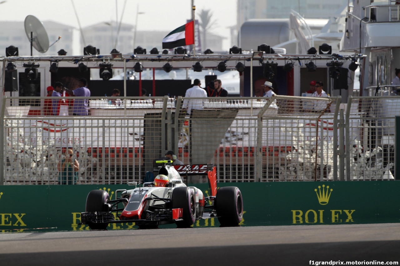 GP ABU DHABI, 26.11.2016 - Prove Libere 3, Esteban Gutierrez (MEX) Haas F1 Team VF-16