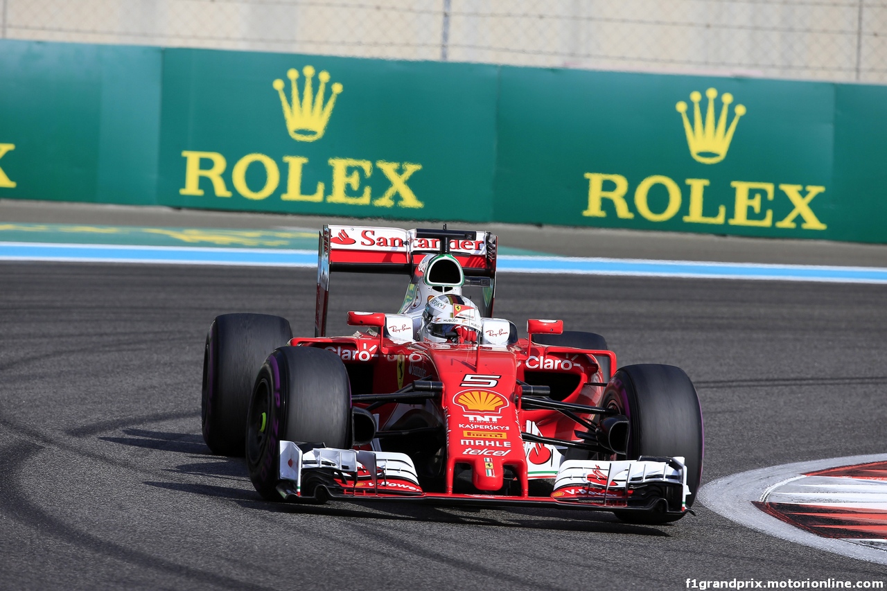 GP ABU DHABI, 26.11.2016 - Prove Libere 3, Sebastian Vettel (GER) Ferrari SF16-H