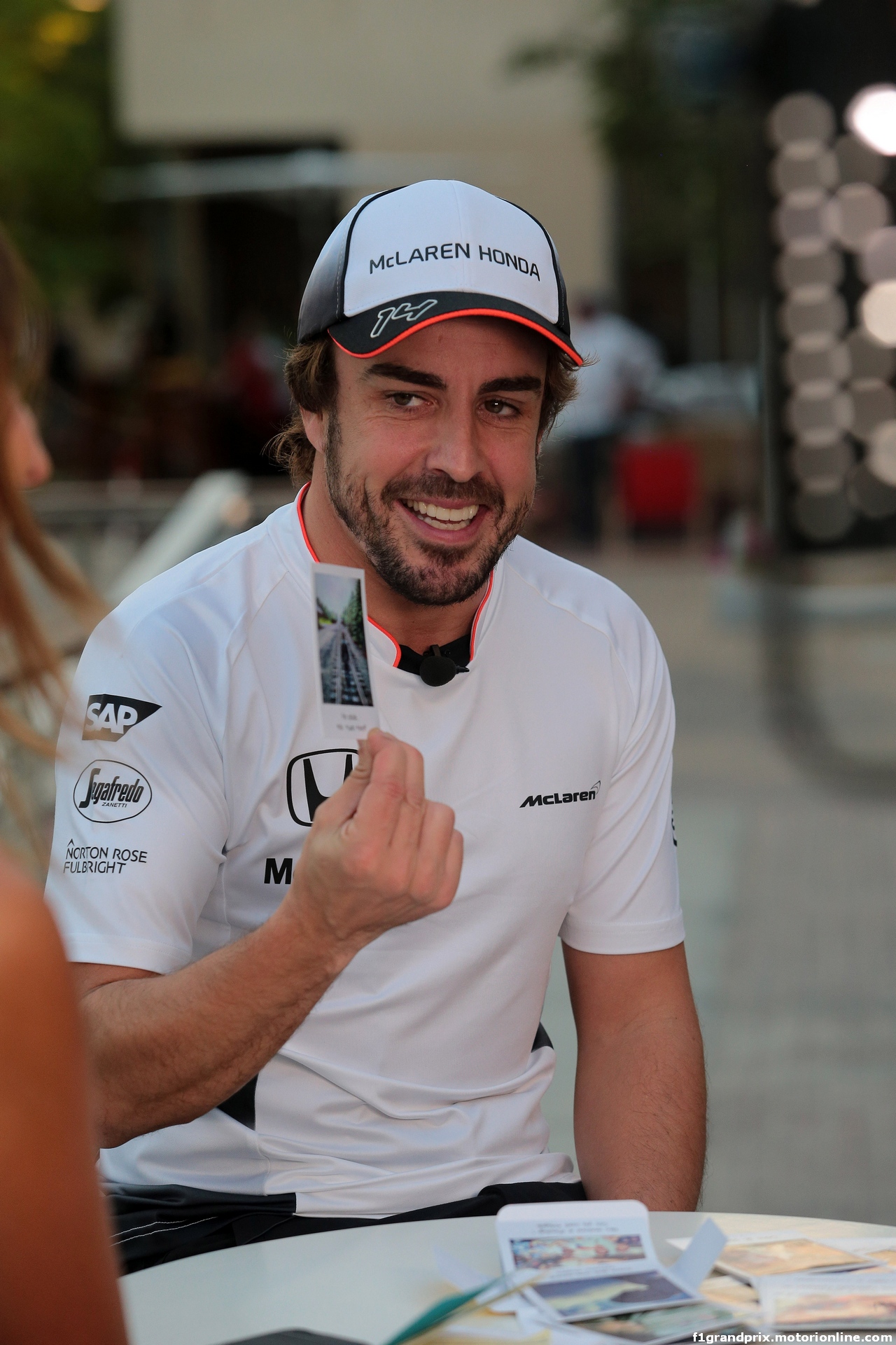 GP ABU DHABI, 24.11.2016 - Fernando Alonso (ESP) McLaren Honda MP4-31