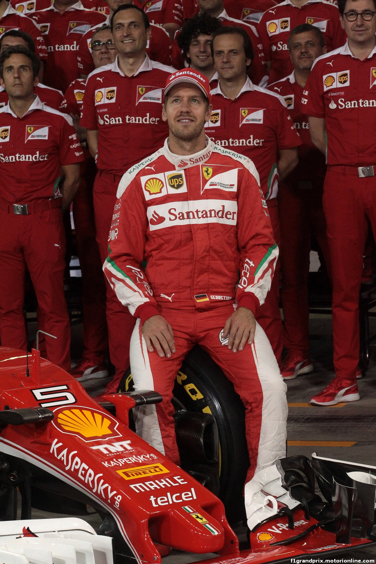GP ABU DHABI, 24.11.2016 - Sebastian Vettel (GER) Ferrari SF16-H