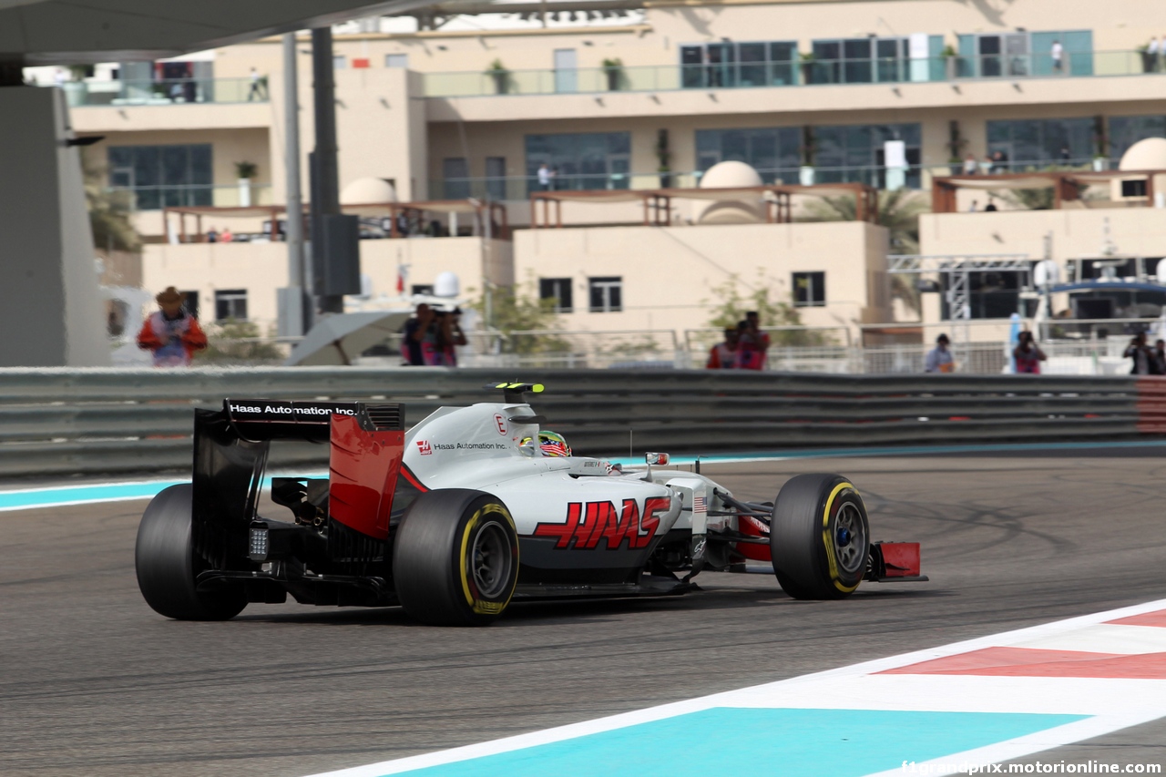 GP ABU DHABI, 25.11.2016 - Prove Libere 1, Esteban Gutierrez (MEX) Haas F1 Team VF-16