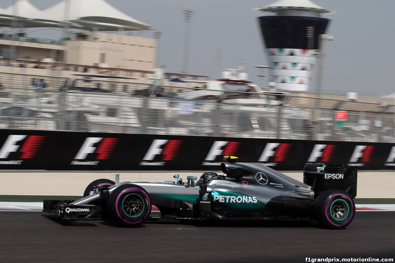 GP ABU DHABI, 25.11.2016 - Prove Libere 1, Nico Rosberg (GER) Mercedes AMG F1 W07 Hybrid