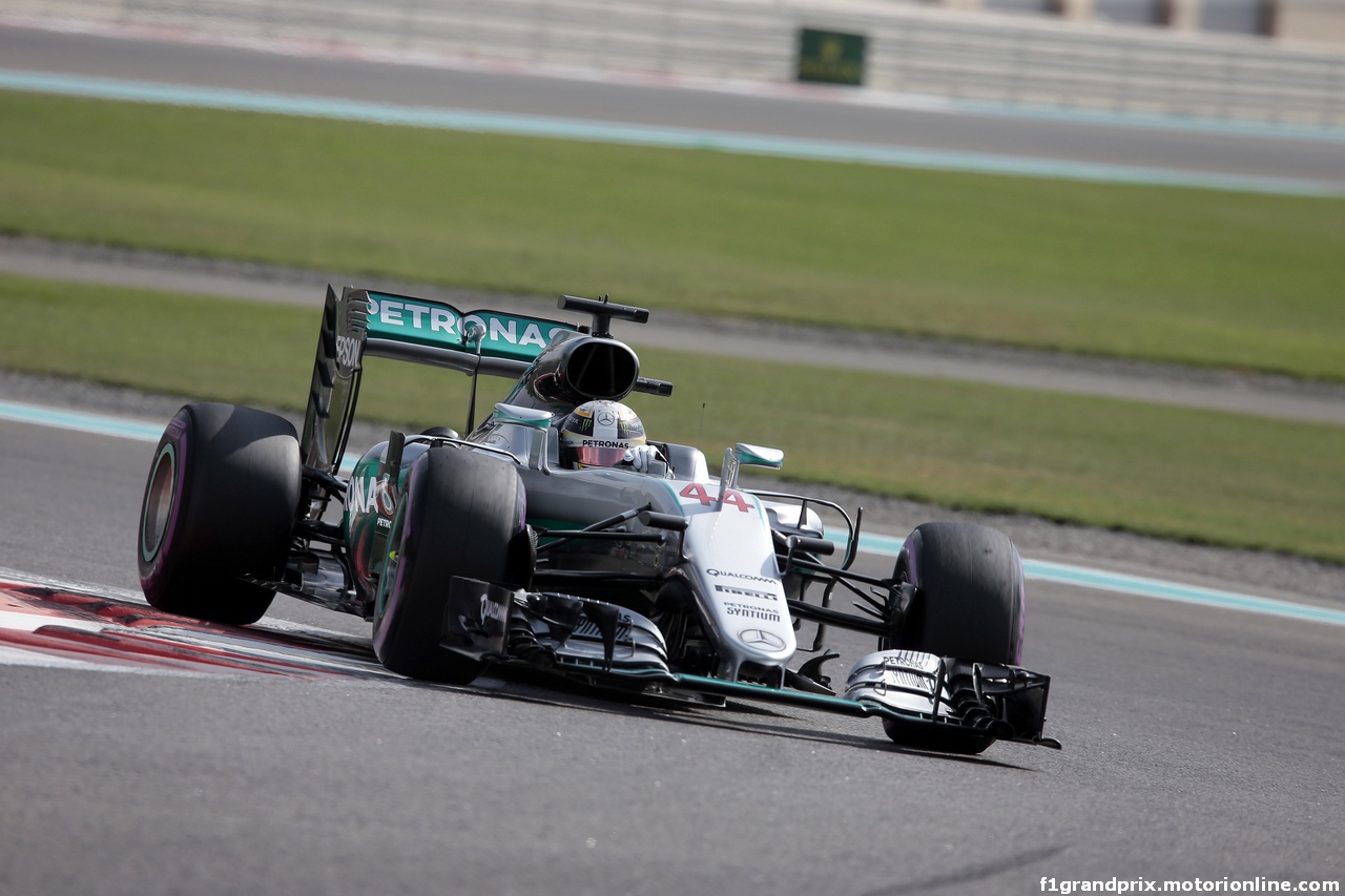 GP ABU DHABI, 25.11.2016 - Prove Libere 1, Lewis Hamilton (GBR) Mercedes AMG F1 W07 Hybrid