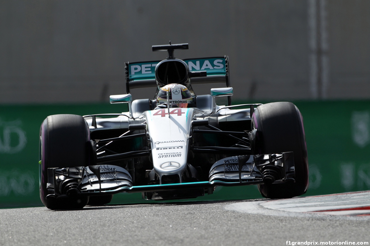 GP ABU DHABI, 25.11.2016 - Prove Libere 1, Lewis Hamilton (GBR) Mercedes AMG F1 W07 Hybrid