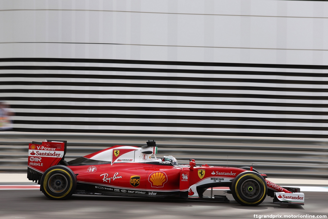 GP ABU DHABI, 25.11.2016 - Prove Libere 1, Sebastian Vettel (GER) Ferrari SF16-H