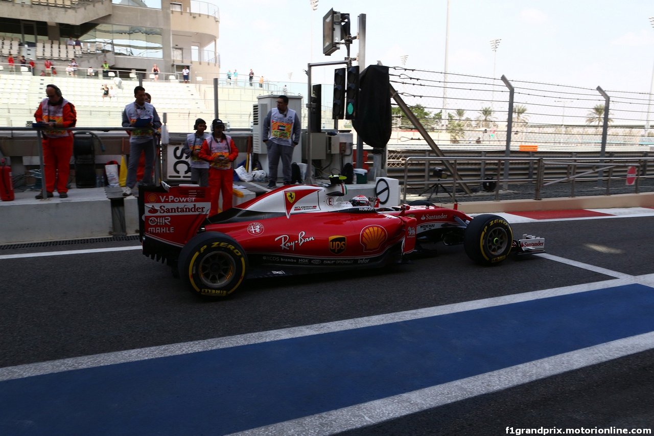 GP ABU DHABI, 25.11.2016 - Prove Libere 1, Kimi Raikkonen (FIN) Ferrari SF16-H