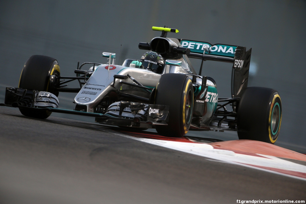 GP ABU DHABI, 25.11.2016 - Prove Libere 2, Nico Rosberg (GER) Mercedes AMG F1 W07 Hybrid