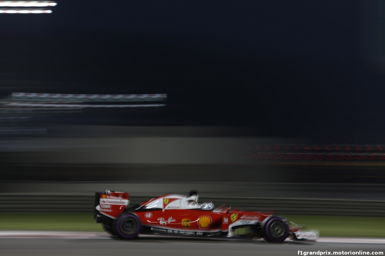 GP ABU DHABI, 25.11.2016 - Prove Libere 2, Sebastian Vettel (GER) Ferrari SF16-H