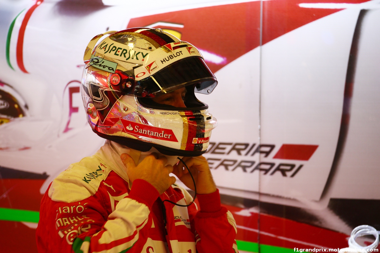 GP ABU DHABI, 25.11.2016 - Prove Libere 2, Sebastian Vettel (GER) Ferrari SF16-H