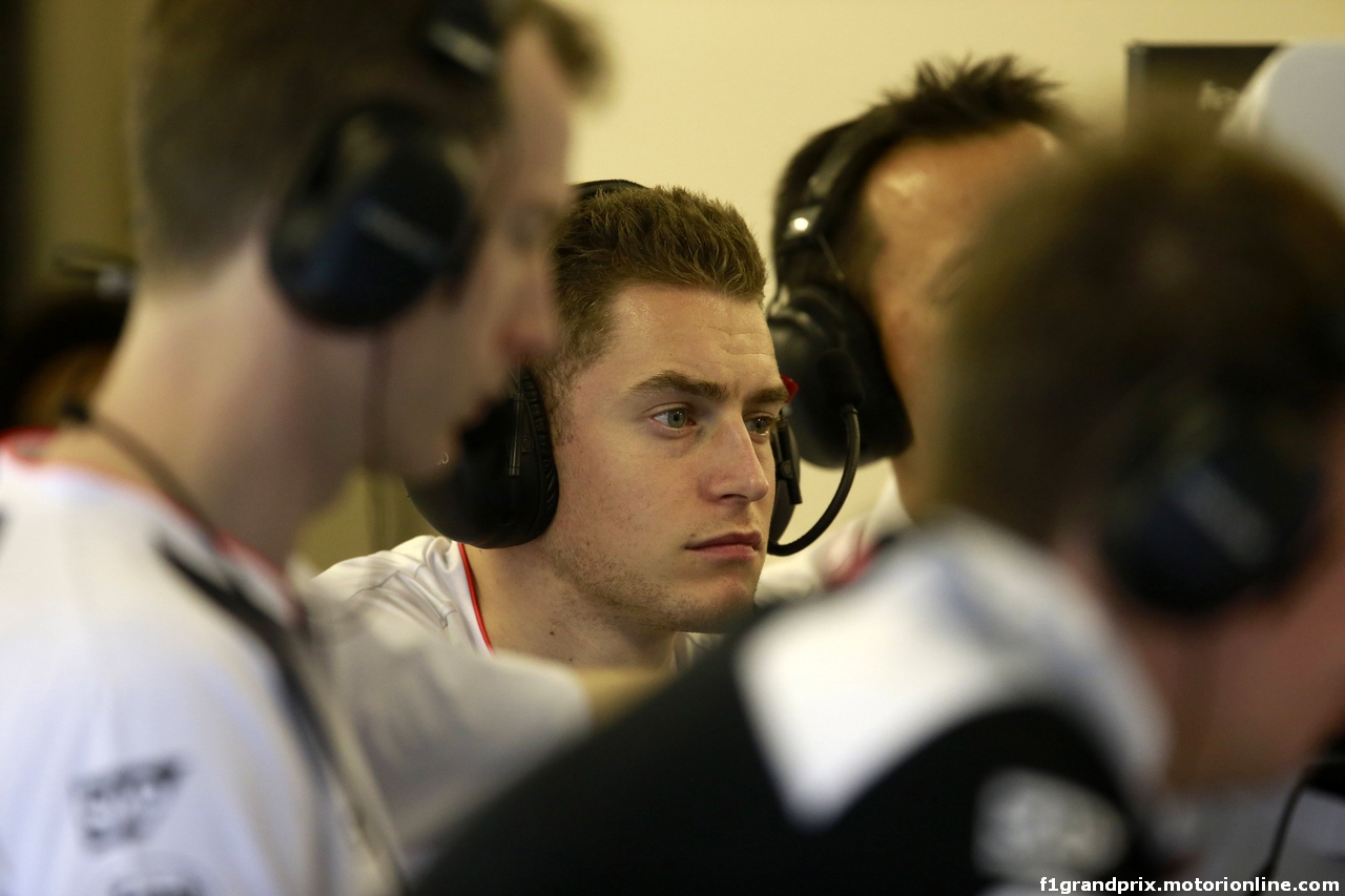 GP ABU DHABI, 25.11.2016 - Prove Libere 2, Stoffel Vandoorne (BEL) McLaren Test e Reserve Driver