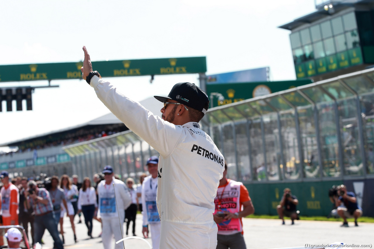 GP AUSTRALIA, 20.03.2016 - Lewis Hamilton (GBR) Mercedes AMG F1 W07 Hybrid