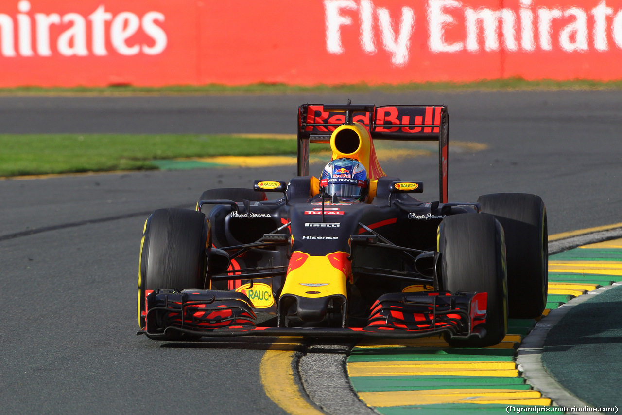 GP AUSTRALIA, 20.03.2016 - Gara, Daniel Ricciardo (AUS) Red Bull Racing RB12