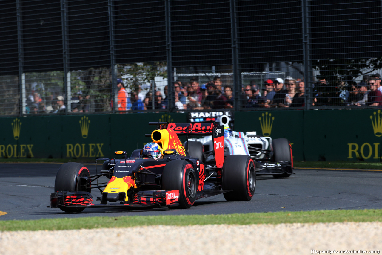 GP AUSTRALIA, 20.03.2016 - Gara, Daniel Ricciardo (AUS) Red Bull Racing RB12