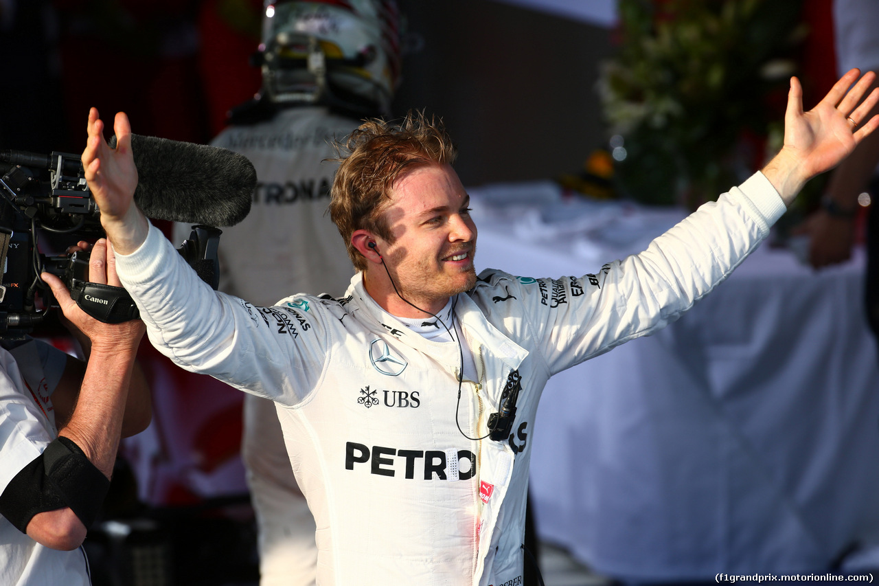 GP AUSTRALIA, 20.03.2016 - Gara, Nico Rosberg (GER) Mercedes AMG F1 W07 Hybrid vincitore
